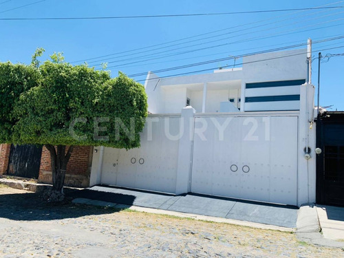 Casa En Venta En Lomas Del Astillero