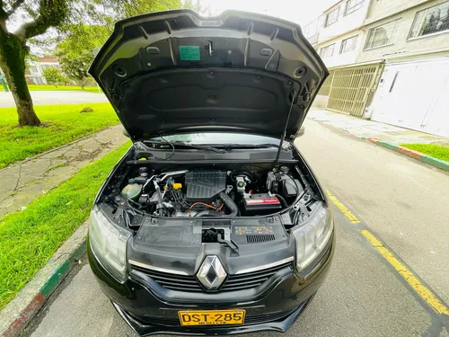 Renault Logan 1.6 Expression