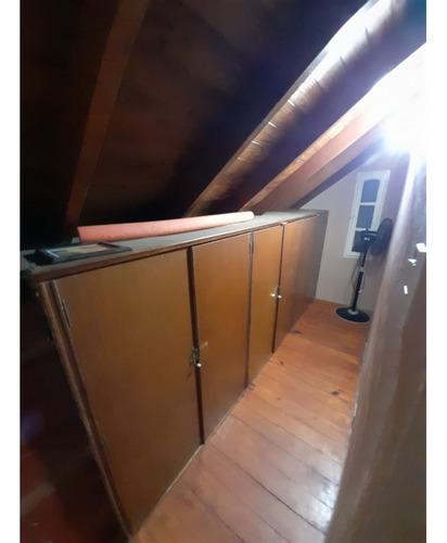 Chalet Con Galpon Induistrial En Venta. Excelente Propiedad