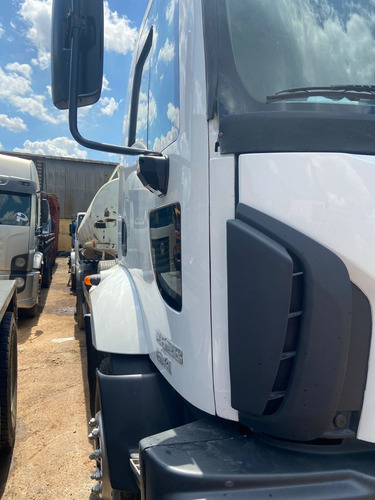 Imagem 3 de 10 de Ford Cargo 2628 6x4 - Com Tanque De Combustivel 15 Mil Lit.
