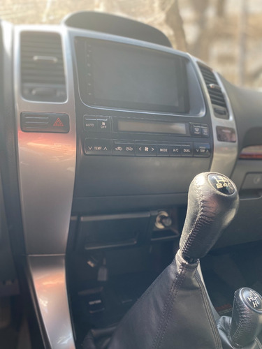 Imagen 10 de 14 de Toyota Land Cruiser 3.0 Prado