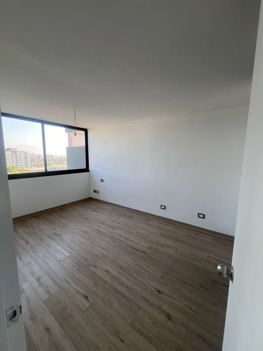 Imagen 5 de 14 de Departamento 2 Dormitorio + Estacionamiento Metro Rojas Maga