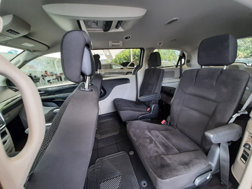 Imagen 11 de 15 de Grand Caravan Sxt 2019 (5292)