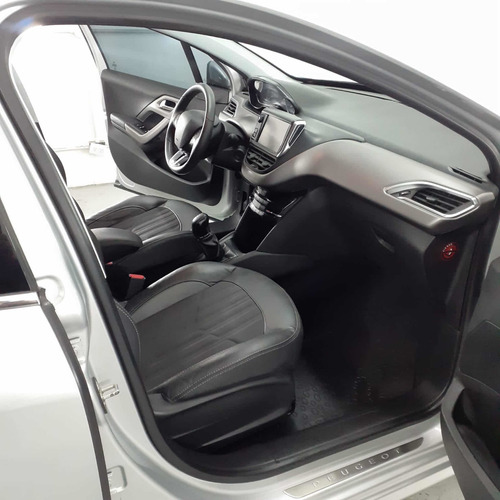 Imagen 17 de 17 de Peugeot 208 1.6 Feline Pack Cuir Madero Motors 2016