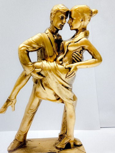 Estatua Parejas De Tango Baile Tradicional