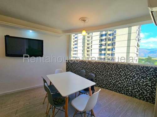 Apartamento En Venta Urb San Jacinto Edificio Con Piscina Y Bellas Áreas 25-12446 Hc