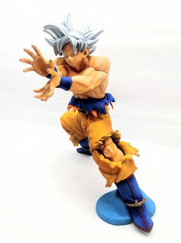 Goku Ultra Instinto Figura De Colección Dragon Ball Z Veget | MercadoLibre