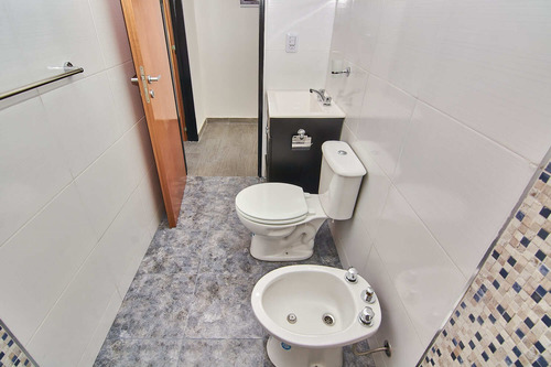 Ph A Estrenar En Venta Listo Para Escriturar!! En Remedios De Escalada, Lanús