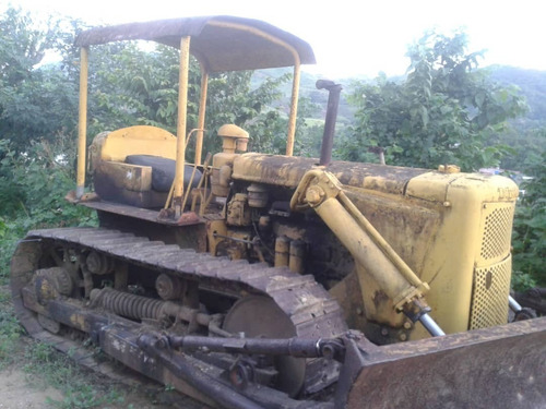 Imagen 1 de 3 de Maquinaria Pesada Tractor De Orugas D6 Caterpillar