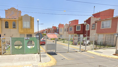 Casa En Venta Cto 13 Av. Simon Bolivar no 39 Las Americas Ecatepec / Recuperación Bancaria Laab2