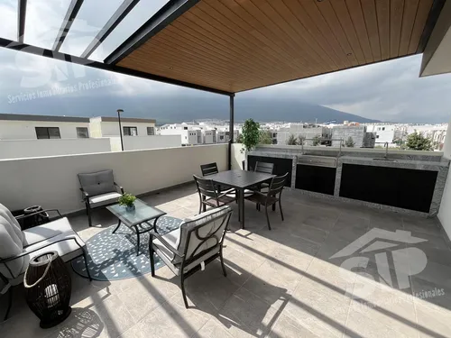 Casa En Venta En Dominio Cumbres García