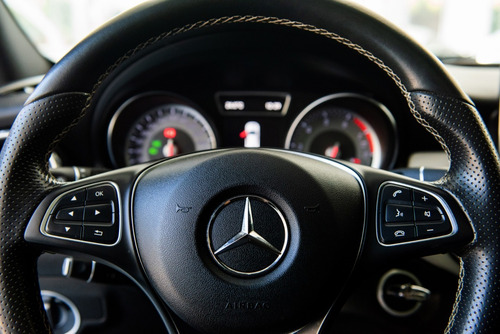 Mercedes-benz Clase Gla 1.6 Gla200 Urban 156cv - Car Cash