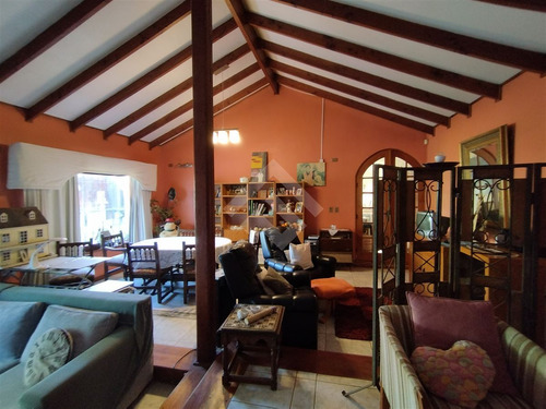 Casa En Venta 5d 3b Los Romeros ,concón