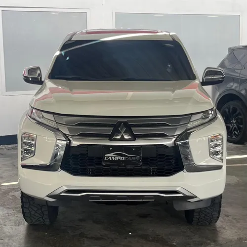 Mitsubishi Montero Sport 2022