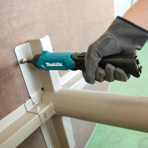 Parafusadeira Bat 3,6v Bivolt Df001dw Maleta 81 Peças Makita