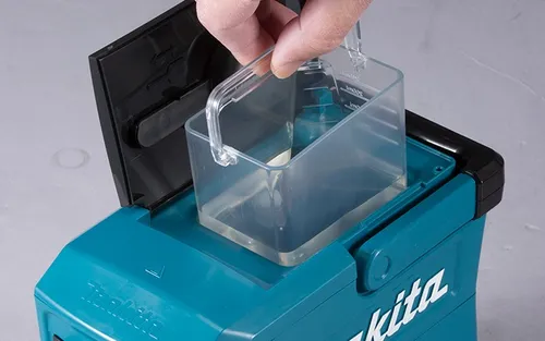 Cafetera Inalámbrica Makita Dcm501z 18v Sin Batería Ni Carga