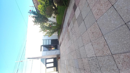 Casa En Venta En La Plata.