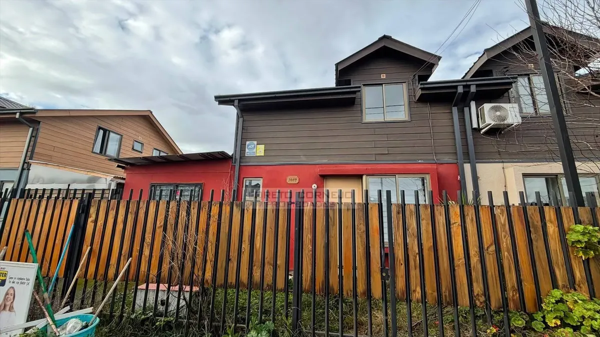 Imagen 1 de 12 de ¡venta De Casa En Valles De Talca!