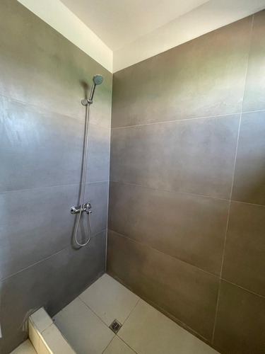 Casa En Venta - Bº La Quebrada - Lujan