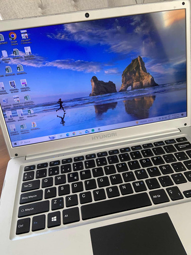 Laptop Hyundai Onnyx Iii (Usado)
