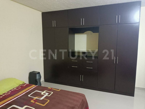 Casa En Venta En Lomas De Banthi, San Juan Del Río, Queretaro.