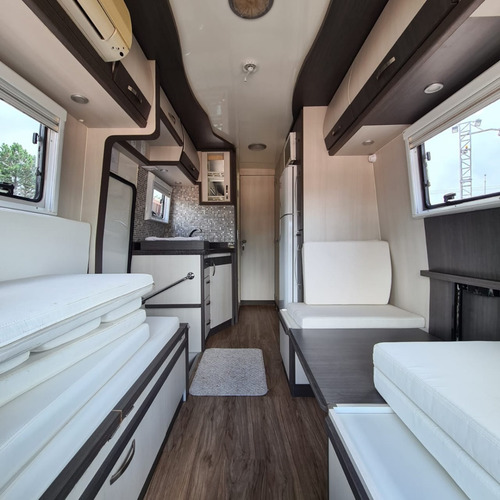 Motor Home Volare W8 2006 / 2018