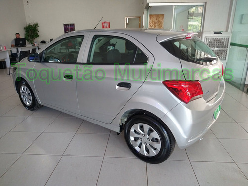 Imagem 4 de 12 de Chevrolet Onix 1.0 Mpfi Joy 8v Flex 4p Manual