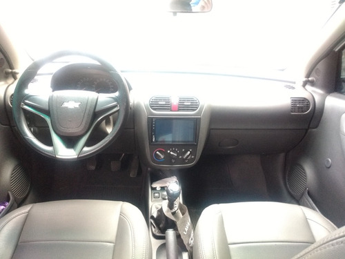 Imagem 5 de 10 de Chevrolet Corsa 2008 1.0 Maxx Flex Power 5p
