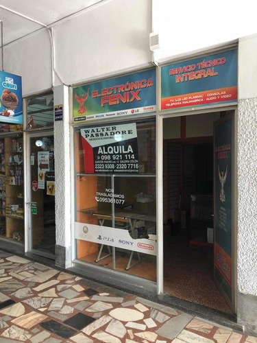 Local En Gran Punto En Colón