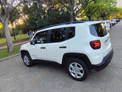 Jeep Renegade 1.8 Sport At6