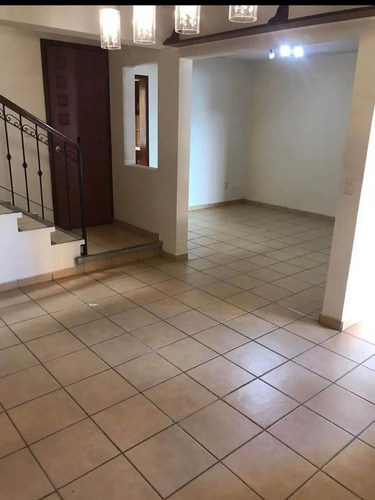 Casa En Fraccionamiento Residencial La Llave