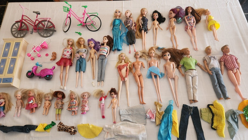 Lote Muñecas Barbie Ken Simil Accesorios Ropa Bici Carrito