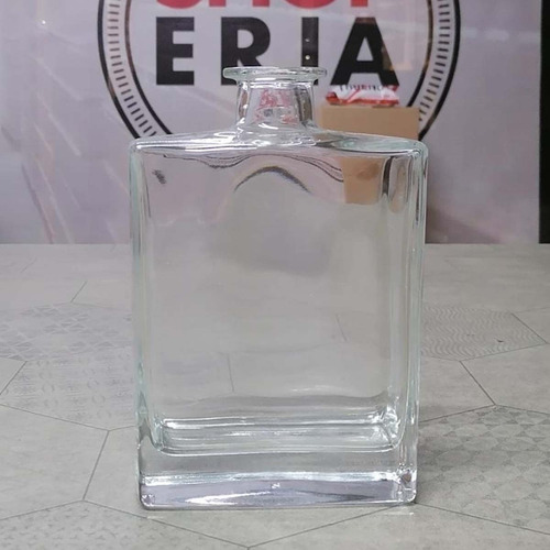 Botella Premium Insurgentes 700ml