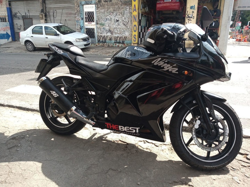 Imagem 1 de 10 de Kawasaki Ninja 250 R