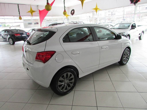 Chevrolet Onix 1.0 Flex Manual