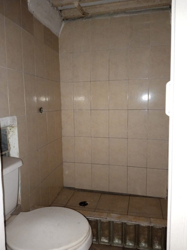 Imagen 19 de 21 de Se Alquila Anexo 85m2 3h/2b Catia