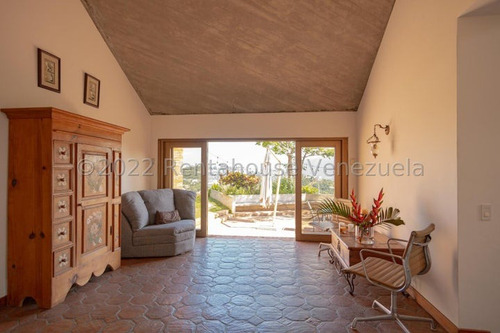 Casa En Alquiler En Cerro Verde Mls #24-5803