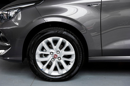 Imagen 7 de 15 de Fiat Cronos Drive 1.3 Manual - Car Cash