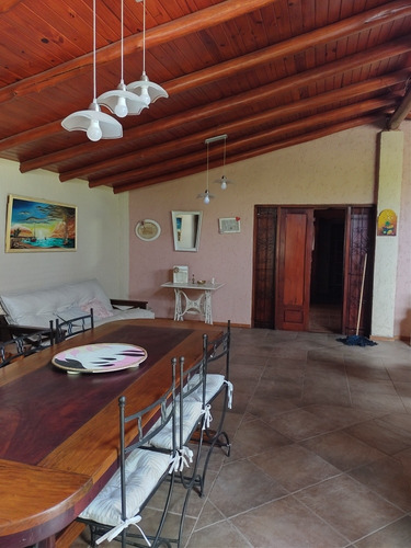 Imagen 3 de 14 de Casa De 3 Ambientes