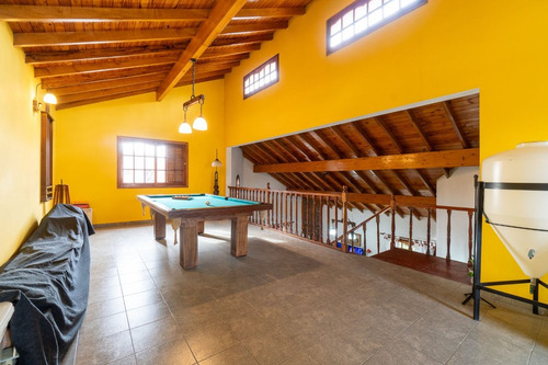 Venta Casa 4 Ambientes Hurlingham Apto Crédito