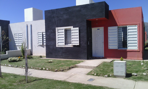 Casa 2 Dormitorios En Ciudad De La Punta