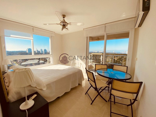 Imagen 8 de 16 de Departamento En Torre Le Jardin Con Vista Increíble Al Mar! - Punta Del Este Mansa