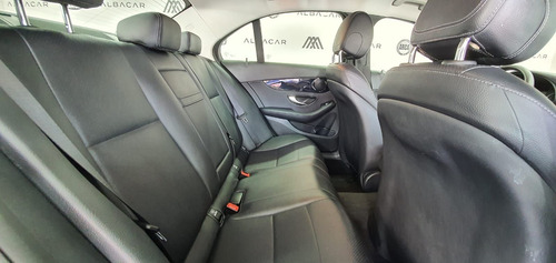 Imagen 13 de 15 de Mercedes Benz Clase C 2019 1.5 C 200 Exclusive Hybrid At