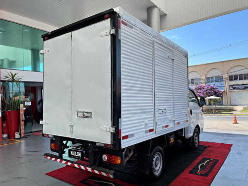 Imagem 2 de 12 de Hyundai Hr 2.5 2009