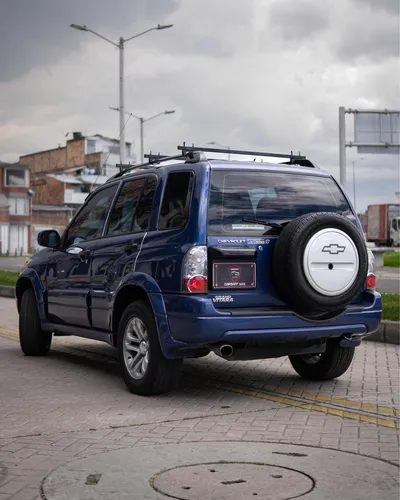 Chevrolet Grand Vitara 2.0 L