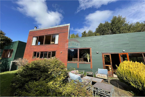 Hermosa Casa En Terreno De 1 Hectárea!! Pto Varas