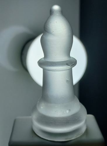 Piezas De Ajedrez De Vidrio Opaco Alfil (Usado)