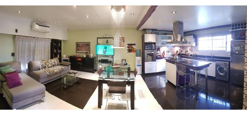 Venta Casa + Depto. Merlo Apto Credito. Calle Mitre Al 2000