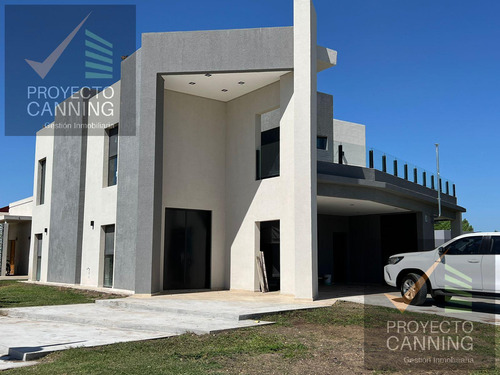 Casa En Venta En Canning Barrio Los Talas