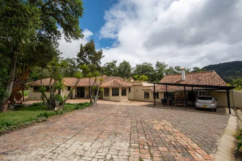 Casa En Arriendo/venta En Vereda El Salitre. Cod A15837